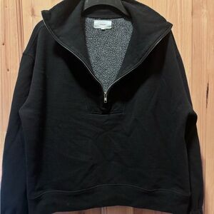 XiRENA Black Zip-Up Men's Sweater